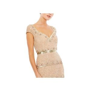 Stunning Mac Duggal 9089 Evening Dress New with tags Size 16 Retails for $598